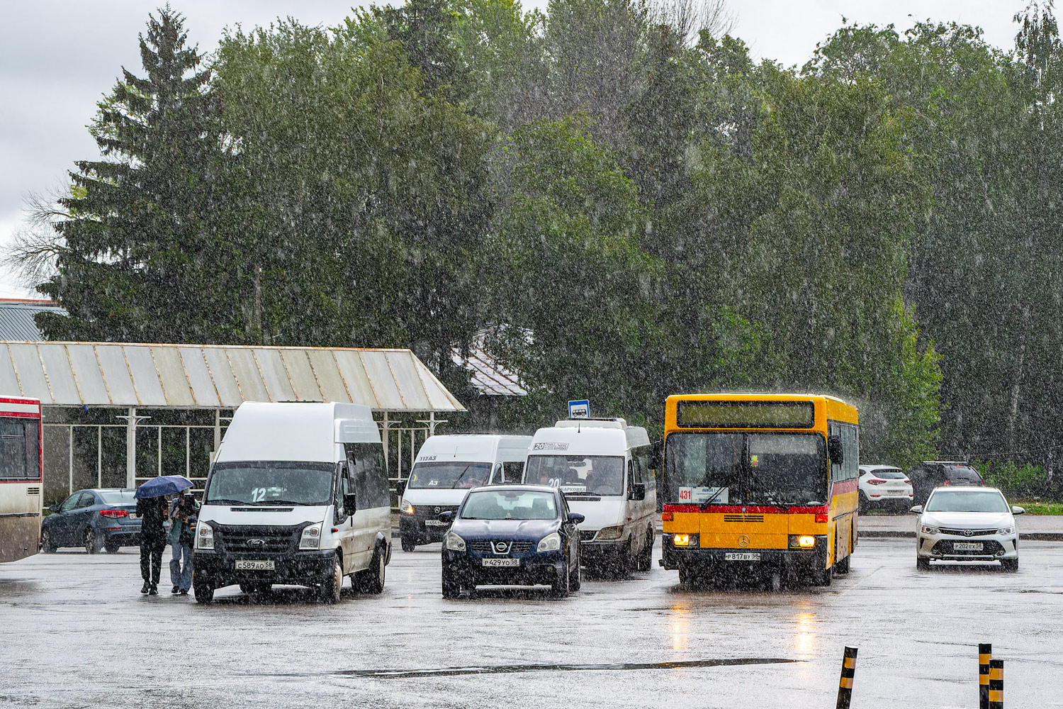 Пензенская область, Промтех-224320, 21, 22 (Ford Transit) № С 589 АО 58; Пензенская область, Mercedes-Benz O405 № Р 817 ВУ 58