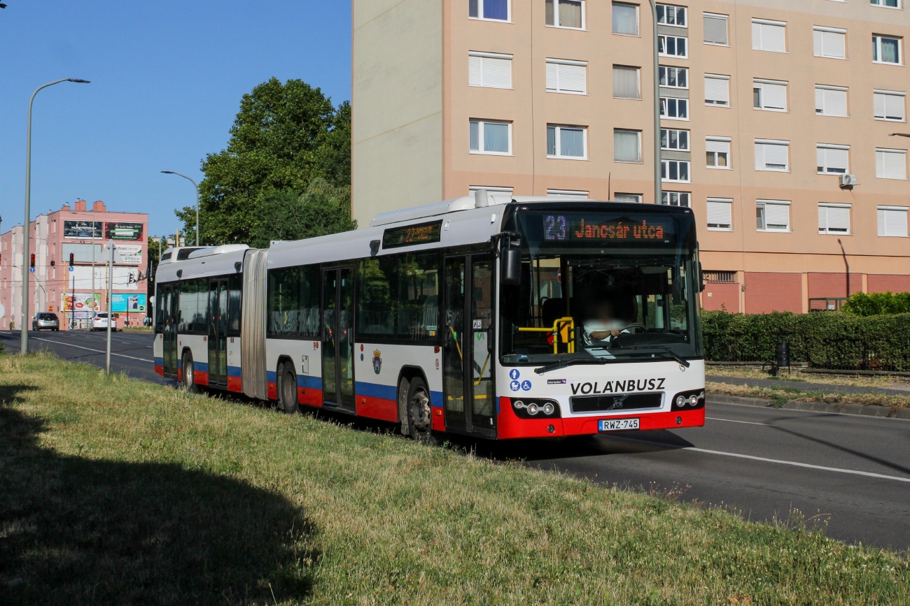 Венгрия, Volvo 7700A № RWZ-745