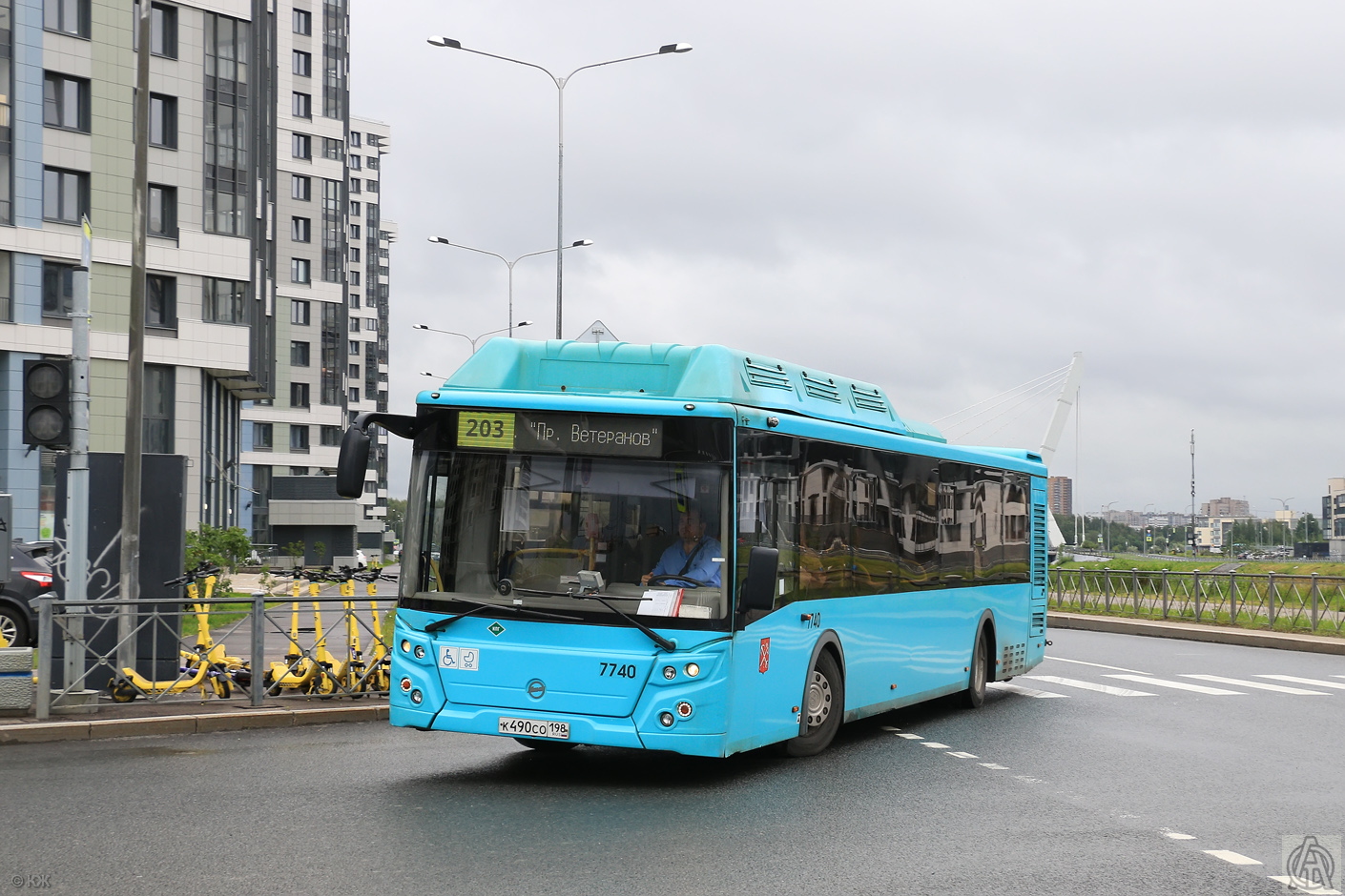 Petrohrad, LiAZ-5292.67 (CNG) č. 7740