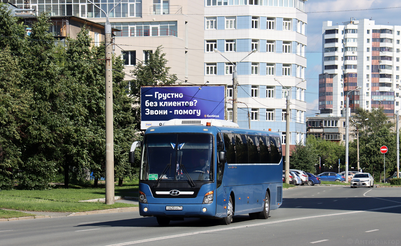 Chelyabinsk region, Hyundai Universe Xpress Noble č. О 620 ОО 74