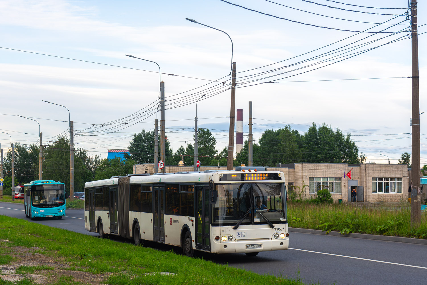 Санкт-Петербург, ЛиАЗ-6213.20 № 7356 Санкт-Петербург, ЛиАЗ-6213.20 № 7356