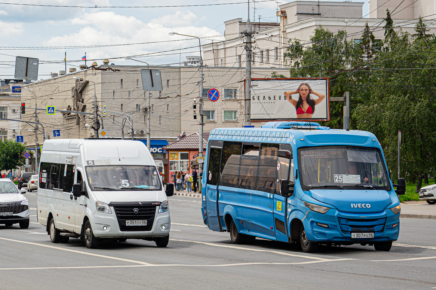 Penza region, GAZ-A65R52 Next # Р 351 ТУ 58; Penza region, Nizhegorodets-VSN700 (IVECO) # Т 307 РО 58