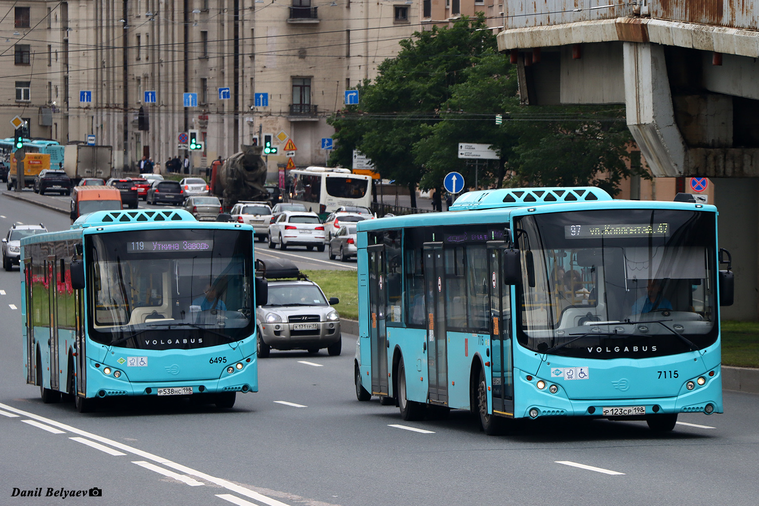 Санкт-Петербург, Volgabus-5270.G4 (LNG) № 6495; Санкт-Петербург, Volgabus-5270.G4 (LNG) № 7115 Санкт-Петербург, Volgabus-5270.G4 (LNG) № 6495; Санкт-Петербург, Volgabus-5270.G4 (LNG) № 7115