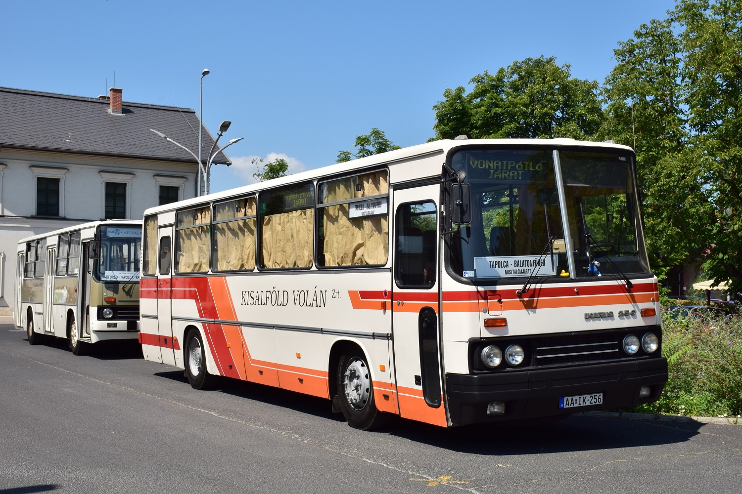 Венгрия, Ikarus 256.74C № AA IK-256