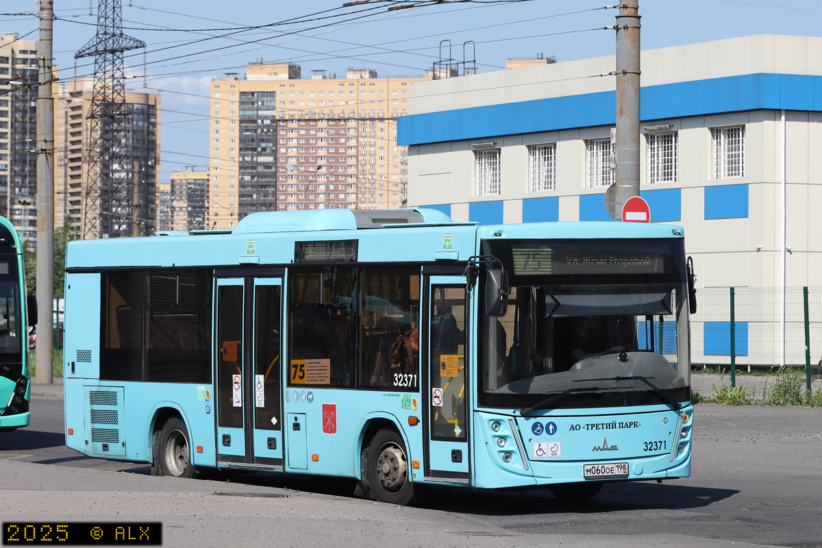Санкт-Петербург, МАЗ-206.945 № 32371