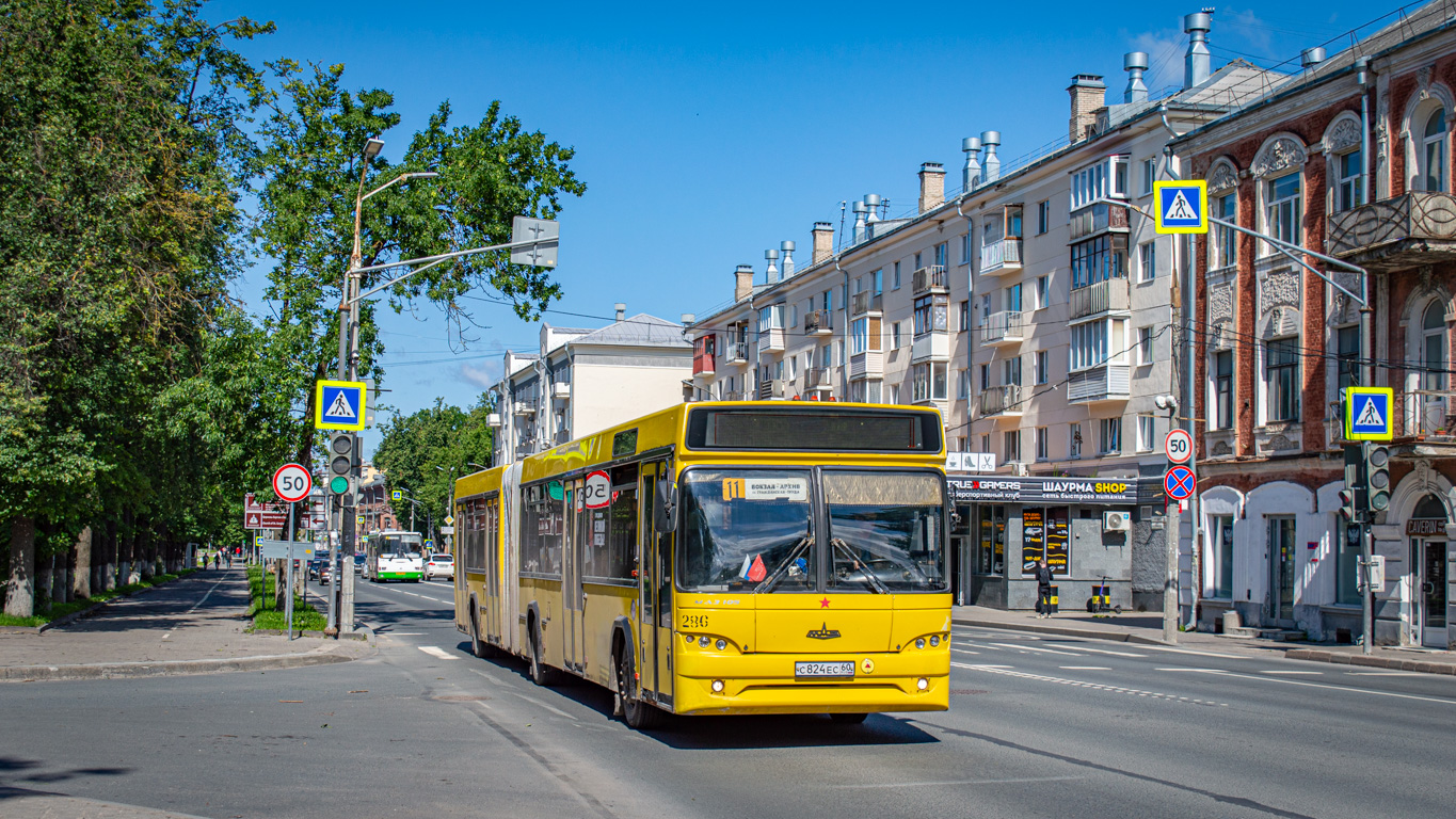 Псковская область, МАЗ-105.465 № 286