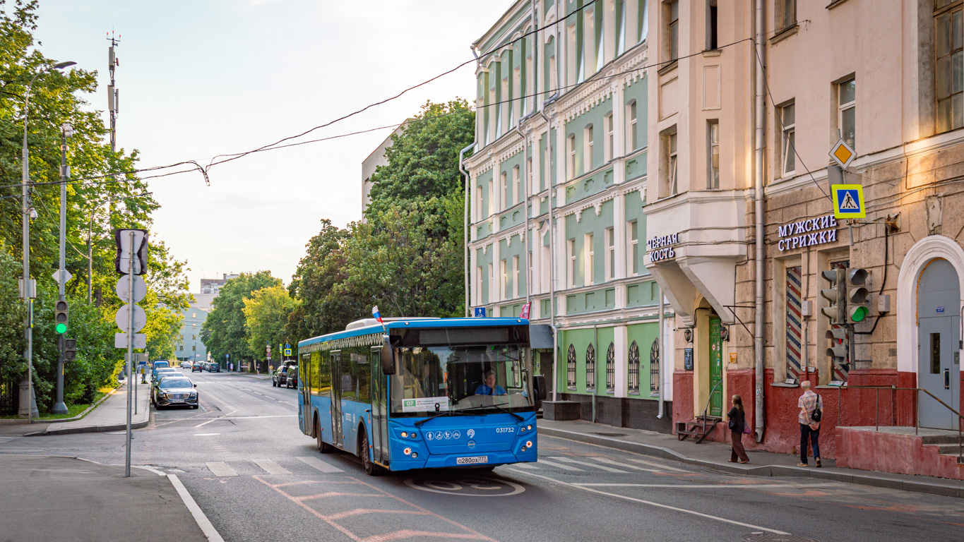 Москва, ЛиАЗ-5292.22 (2-2-2) № 031732
