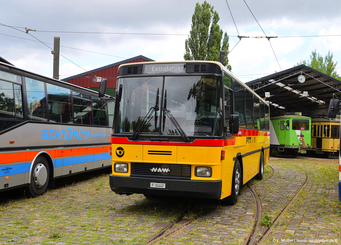 Шлезвиг-Гольштейн, Hess № NF-BH 423H; Нижняя Саксония — Bustreffen Wehmingen Hannoversches Straßenbahnmuseum 13.07.2025