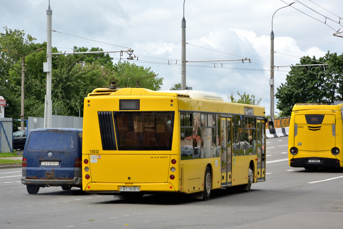 Minsk, MAZ-203.115 č. 015032