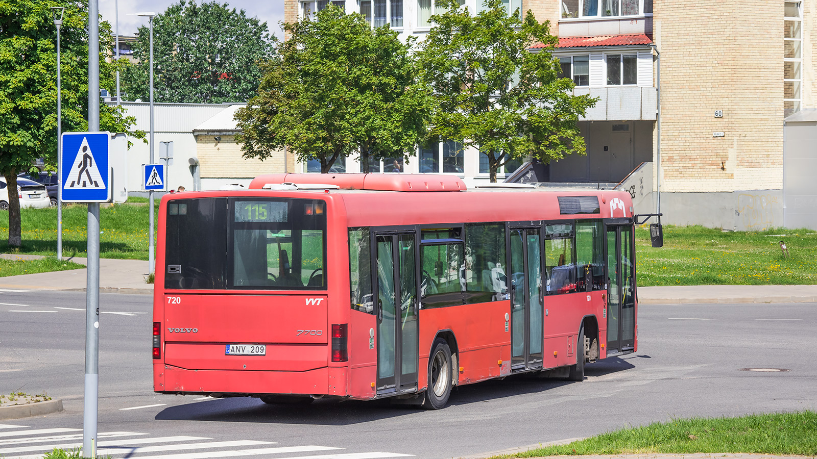 Литва, Volvo 7700 № 720