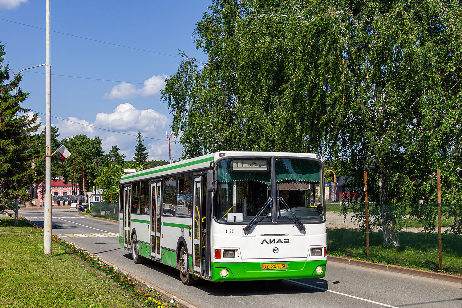 Тюменская область, ЛиАЗ-5293.54 № АЕ 806 72