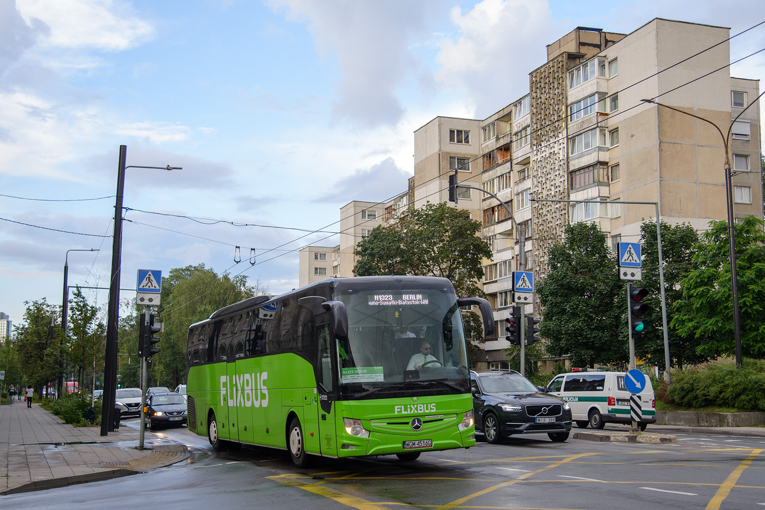 Polsko, Mercedes-Benz Tourismo III M/2 16RHD č. WGM 4516G