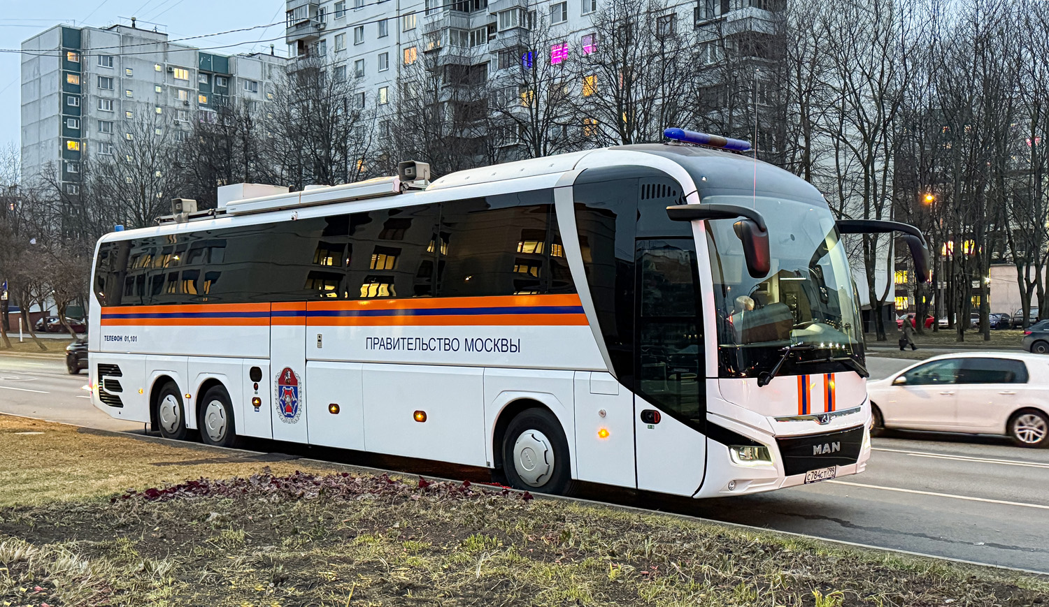 Moskau, MAN R08 Lion's Coach L RHC444 L Nr. С 784 СТ 799