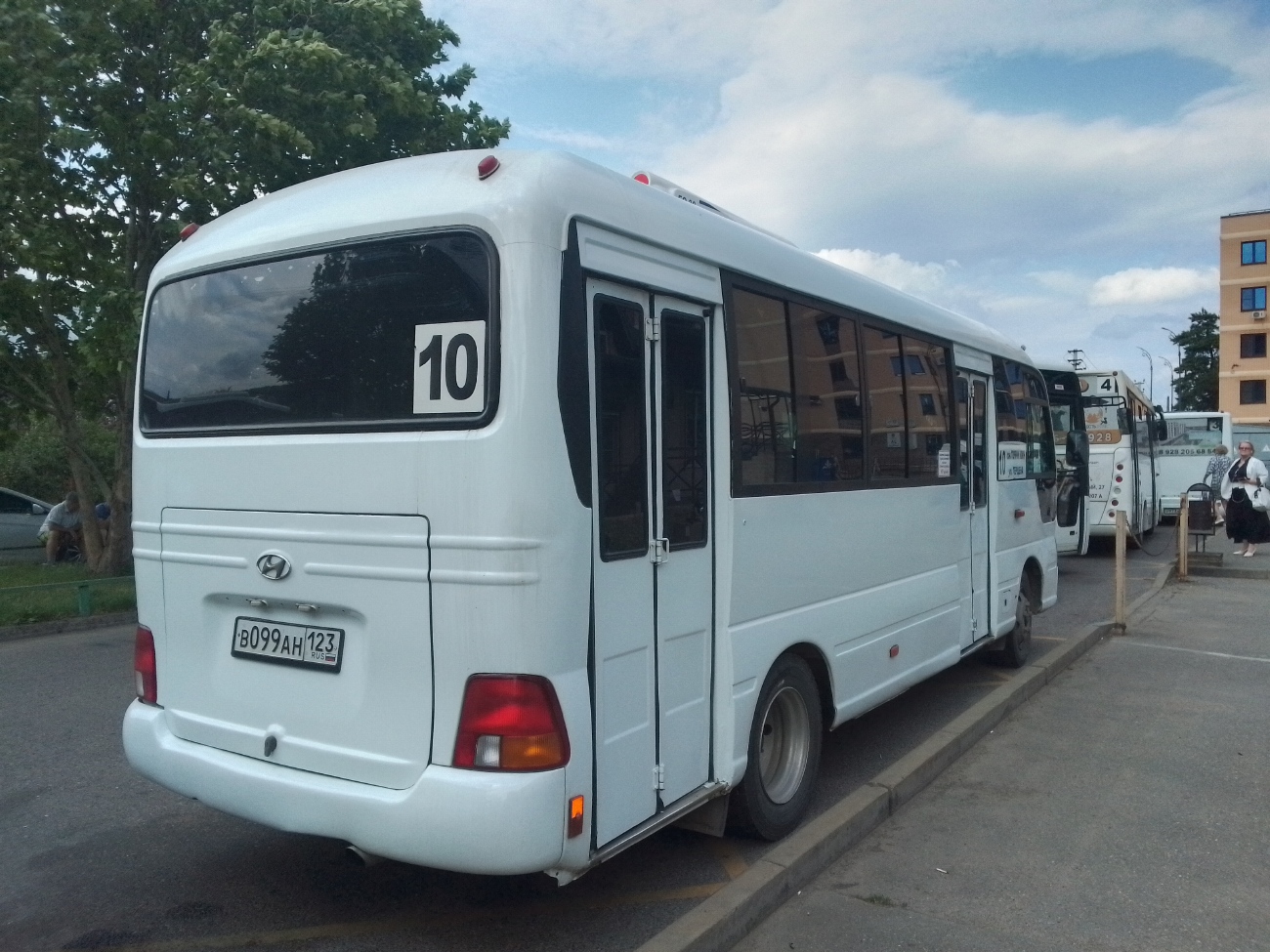 Краснодарский край, Hyundai County Kuzbass № В 099 АН 123