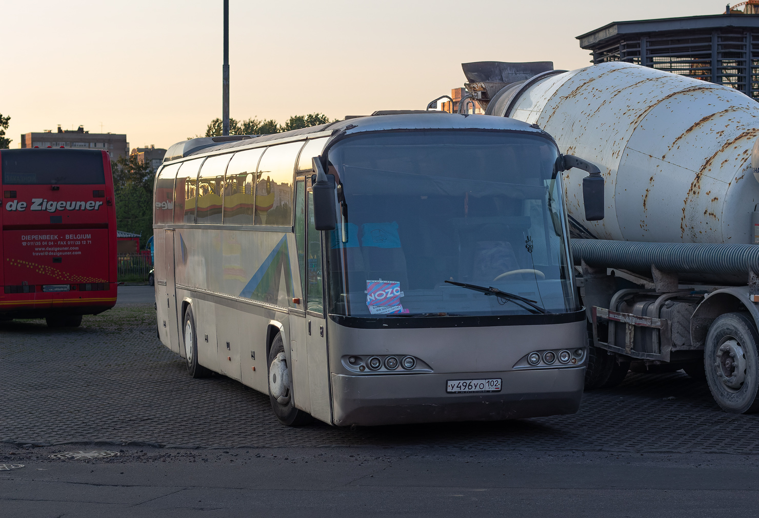 Санкт-Петербург, Neoplan N216H Jetliner № У 496 УО 102