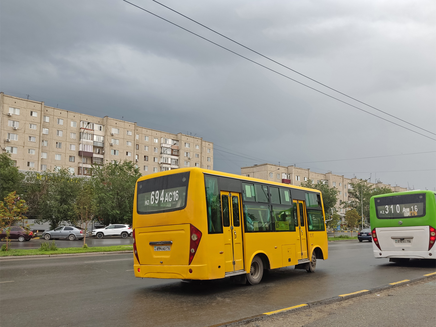 Абайская область, Dongfeng BWC6665GA5 (Qilu/СемАЗ) № 106