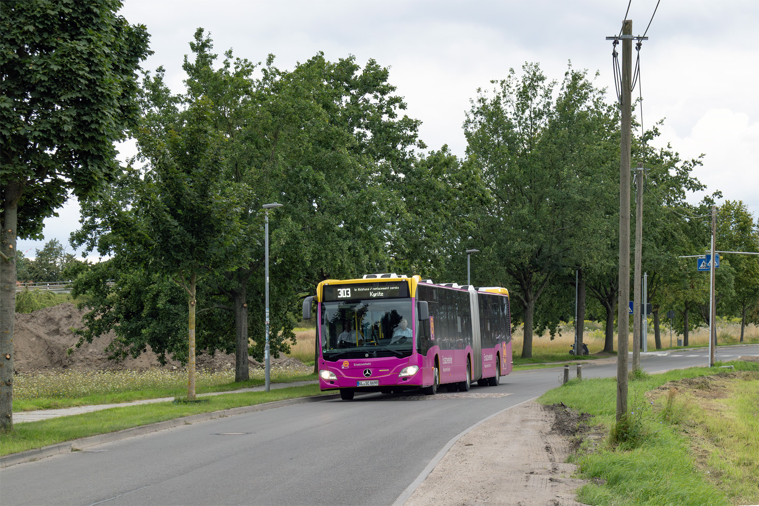 Bádensko-Württembersko, Mercedes-Benz Citaro C2 G hybrid č. UL-SC 8699; Braniborsko — SEV · Generalsanierung Hamburg — Berlin · 01.08.2025 — 30.04.2026