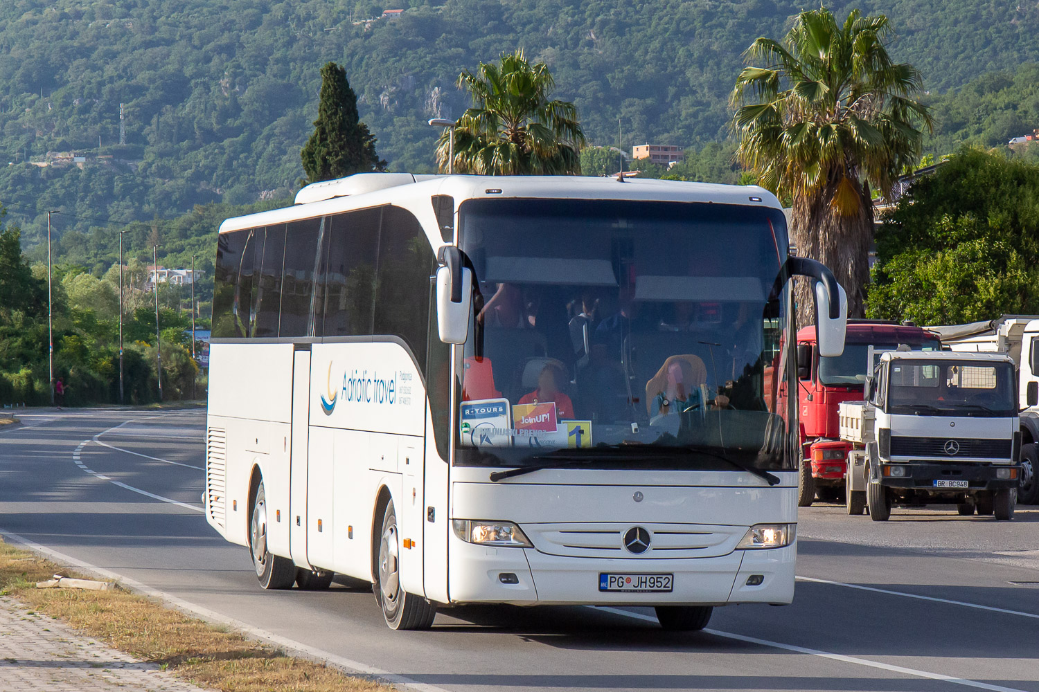 Черногория, Mercedes-Benz Tourismo II 15RHD № PG JH952