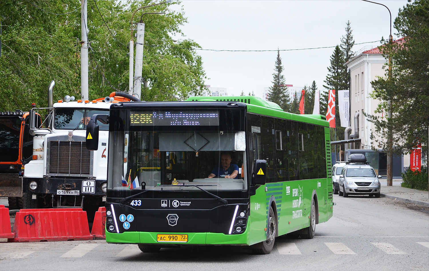 Tumen region, LiAZ-5292.65 č. 433