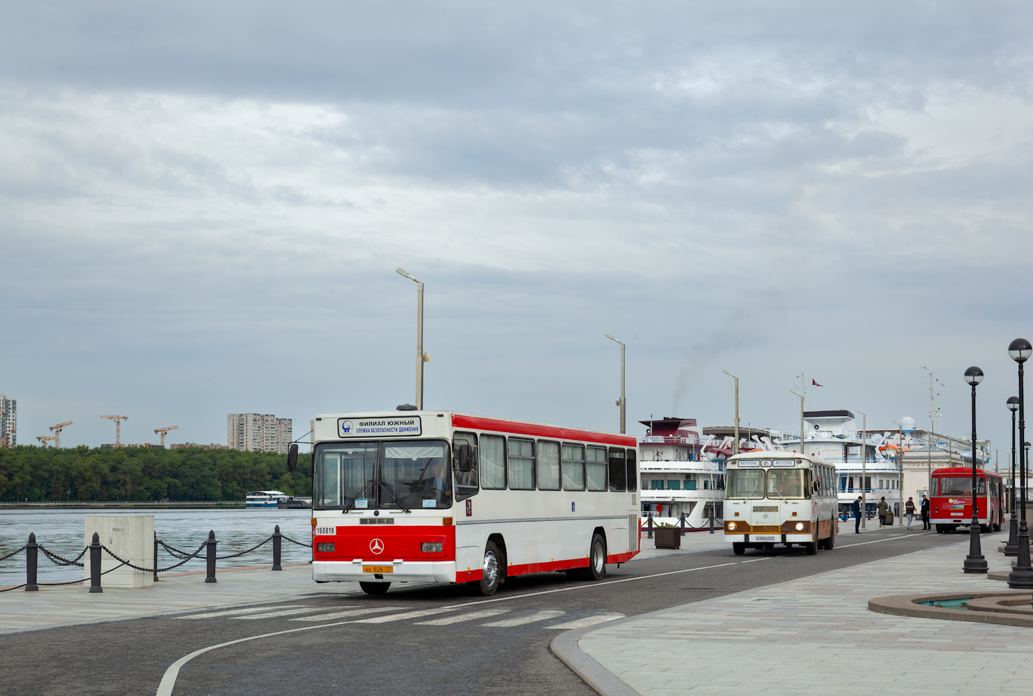 Москва, Mercedes-Benz O325 № 160019