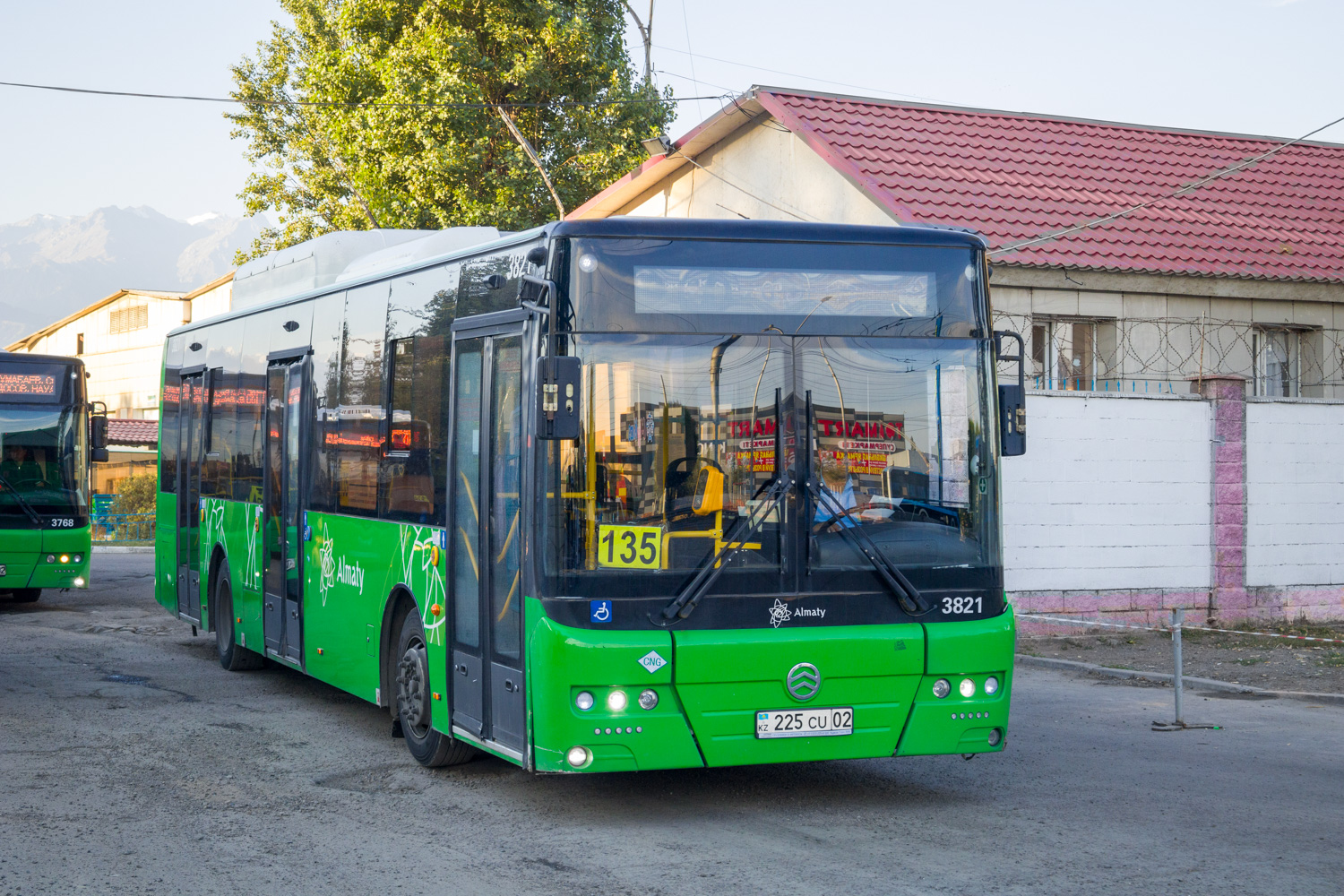 Алматы, Golden Dragon XML6125CN (Hyundai Trans Auto) № 3821