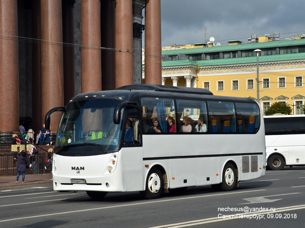 Санкт-Петербург, Zonda YCK6849H № М 142 МТ 178