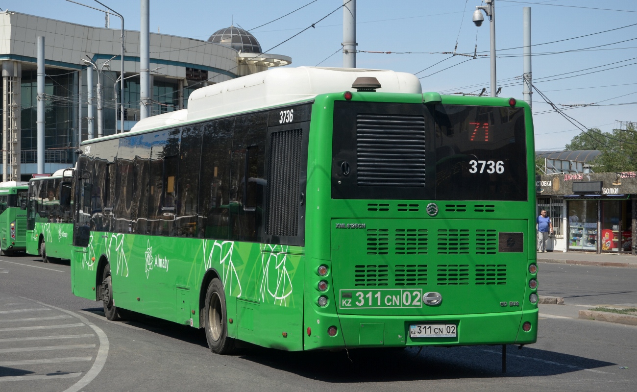 Almaty, Golden Dragon XML6125CN (Hyundai Trans Auto) Nr. 3736