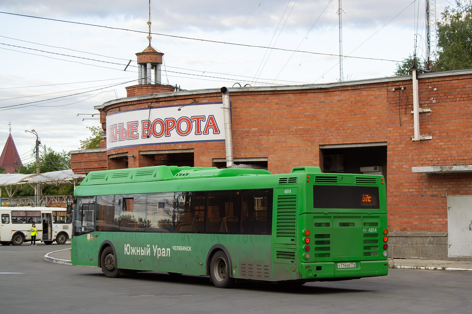 Челябинская область, ЛиАЗ-5292.67 (CNG) № 4814