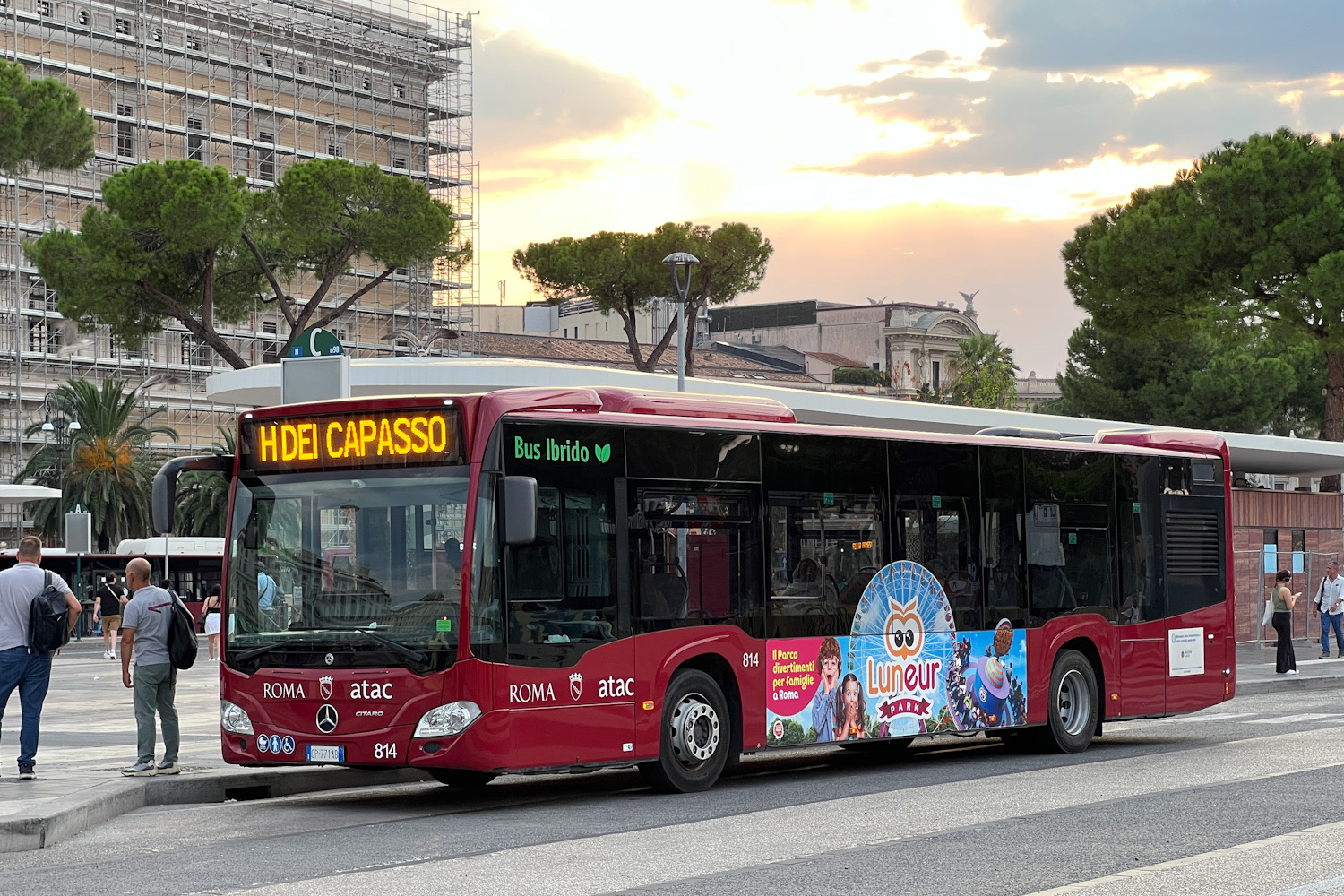 Itálie, Mercedes-Benz Citaro C2 hybrid č. 814