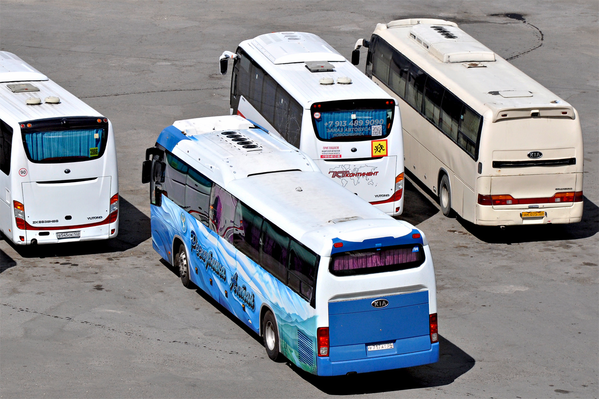Алтай, Kia KM959S New Granbird Parkway № У 717 АТ 04