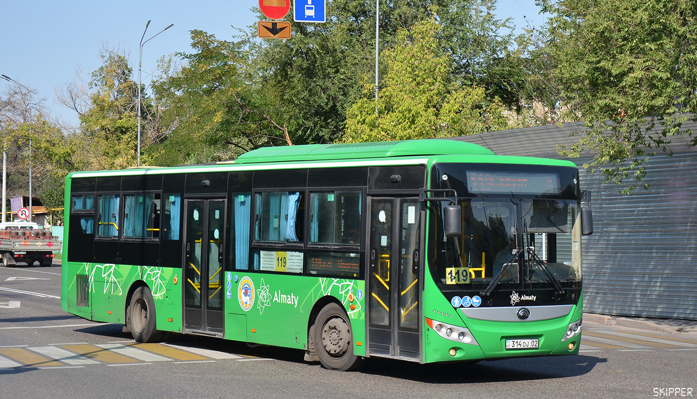 Алматы, Yutong ZK6118HGA (QazTehna) № 314 DJ 02