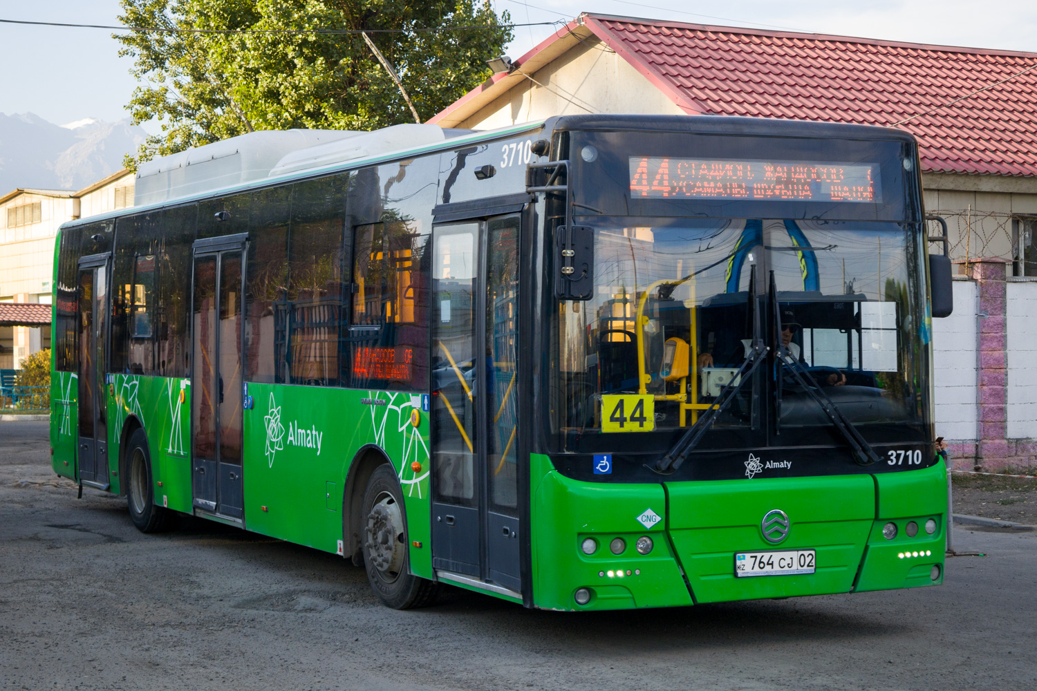 Алматы, Golden Dragon XML6125CN (Hyundai Trans Auto) № 3710