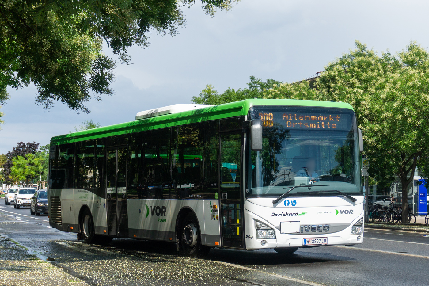 Rakousko, IVECO Crossway LE LINE 12M č. 4549