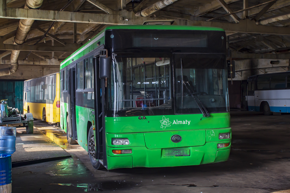 Карагандинская область, Yutong ZK6108HGH № 469 BP 09