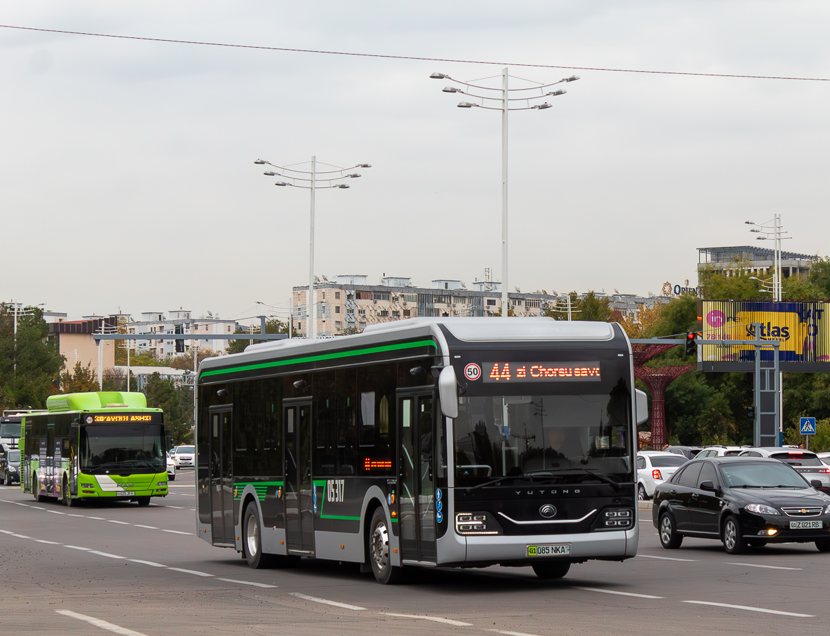 Узбекистан, Yutong ZK6126BEVG № 05317
