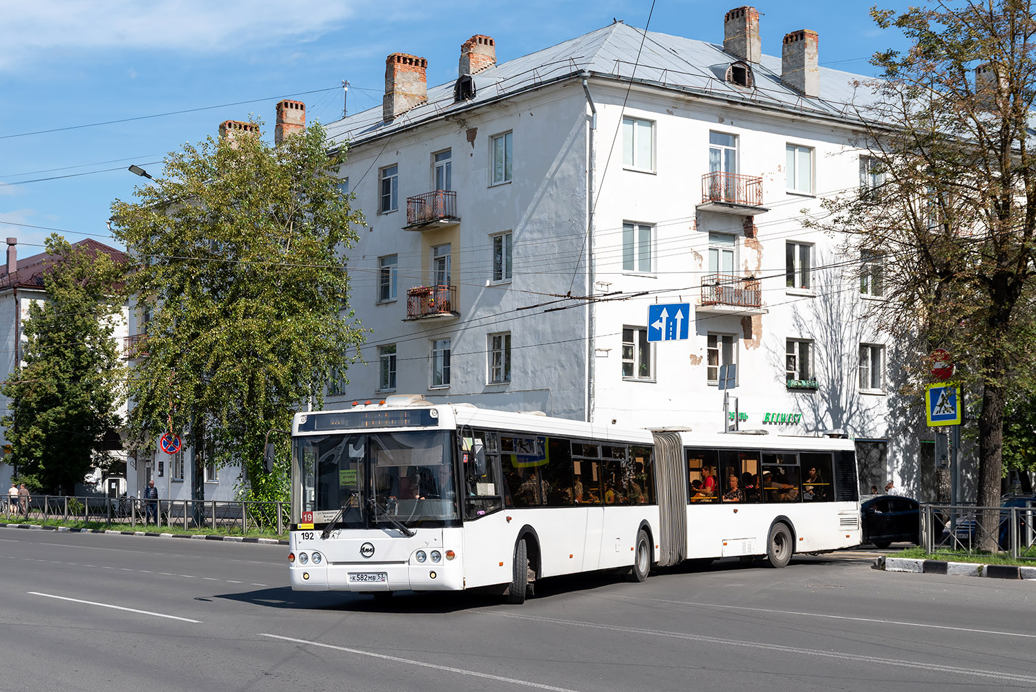 Novgorod region, LiAZ-6213.20 č. 192