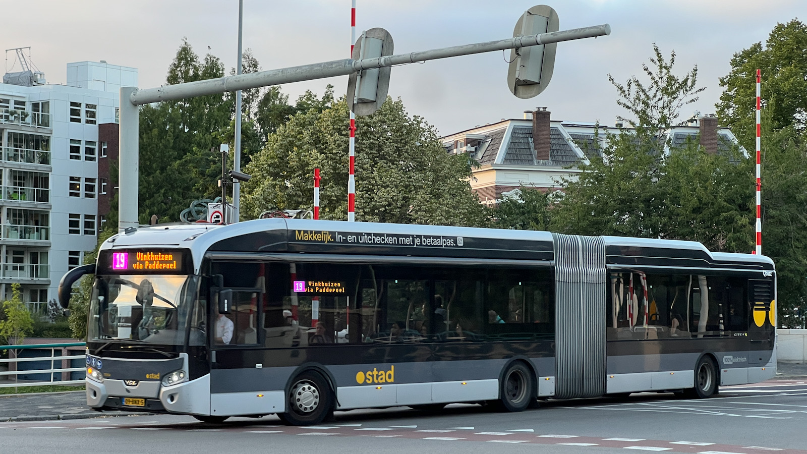 Нидерланды, VDL Citea SLFA-180 Electric № 7054