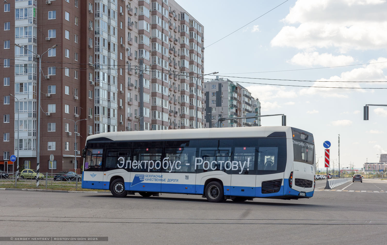 Ростовская область, КАМАЗ-6282 № 755