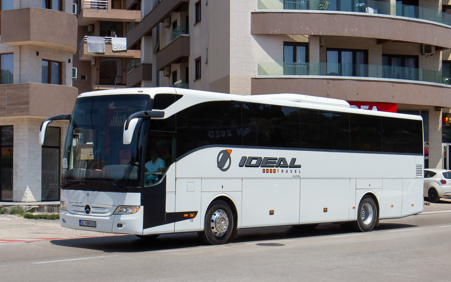 Черногория, Mercedes-Benz Tourismo II 15RHD № UL BB838