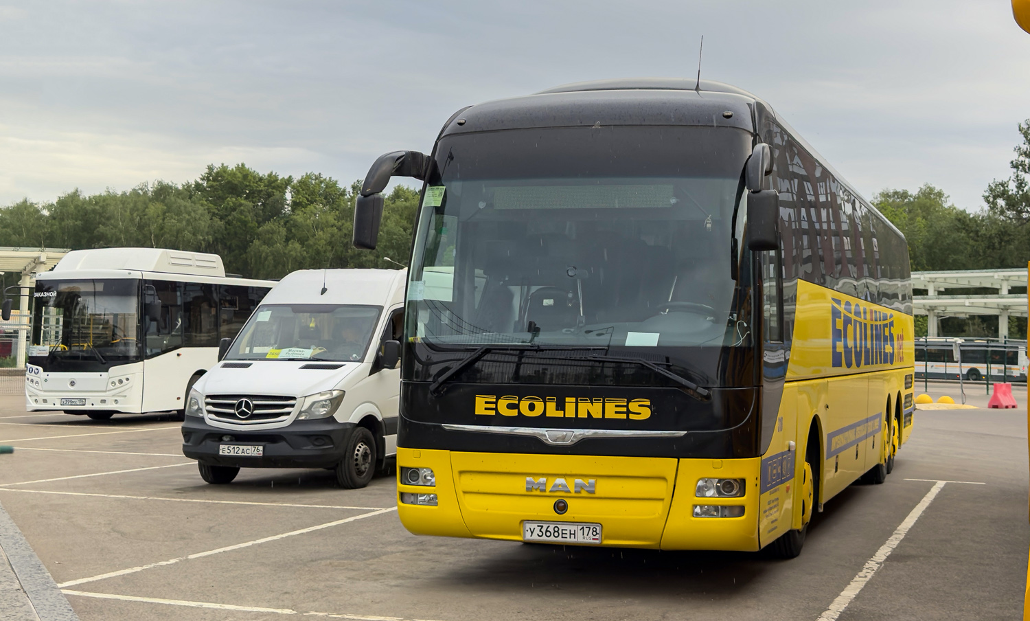 Санкт-Петербург, MAN R08 Lion's Coach L RHC444 L № 318