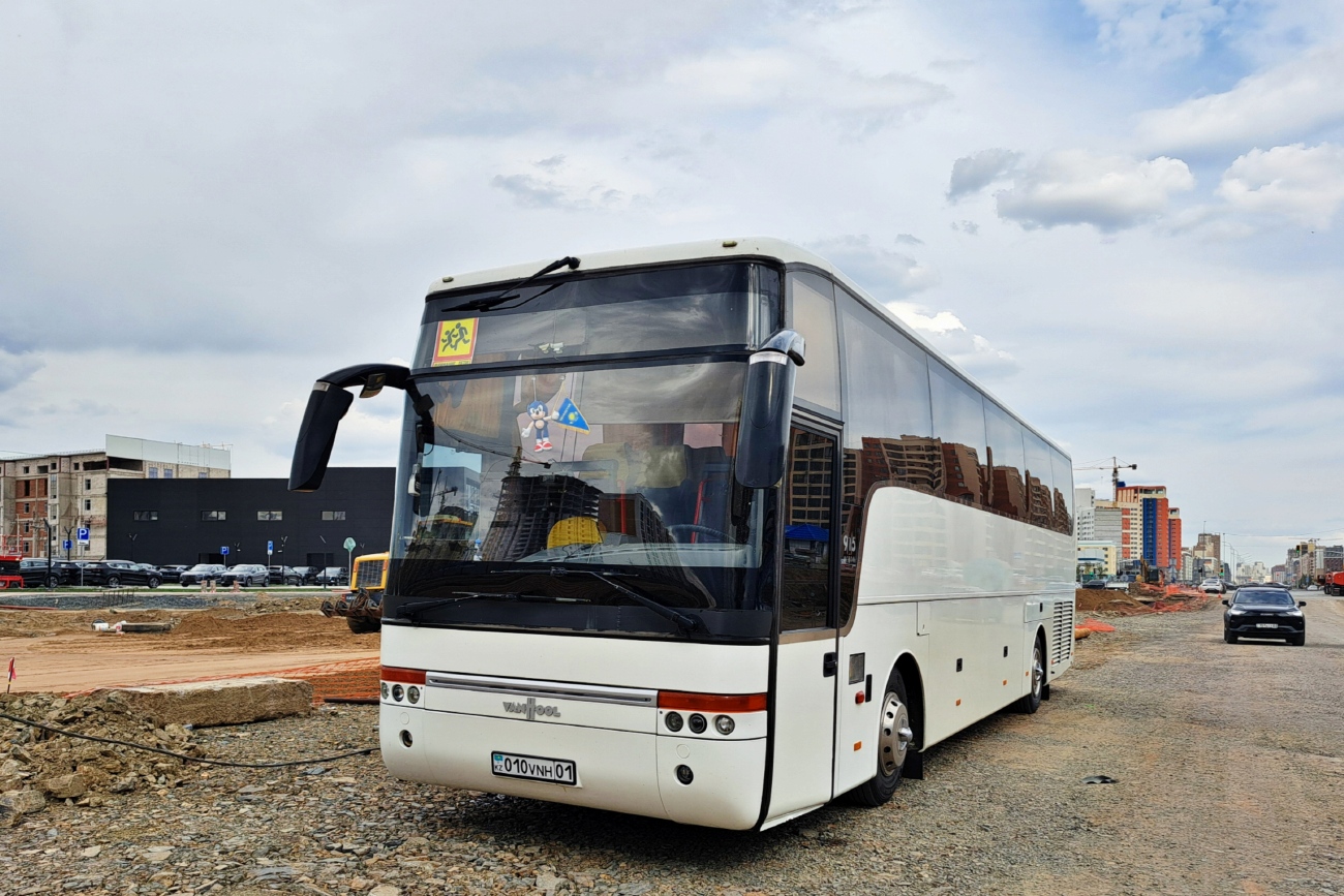 Astana, Van Hool T915 Acron # 010 VNH 01