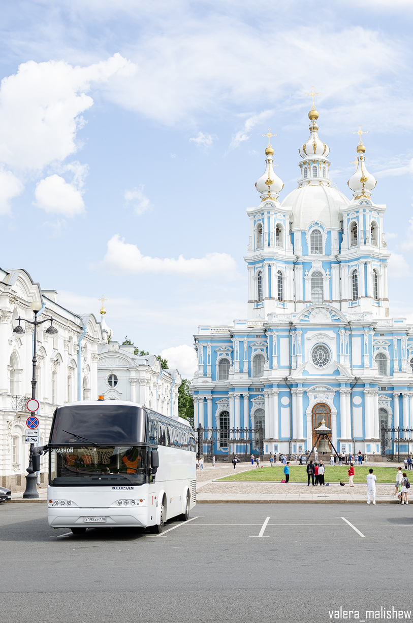 Санкт-Петербург, Neoplan N1116 Cityliner № Х 195 ХУ 178; Санкт-Петербург — Разные фотографии