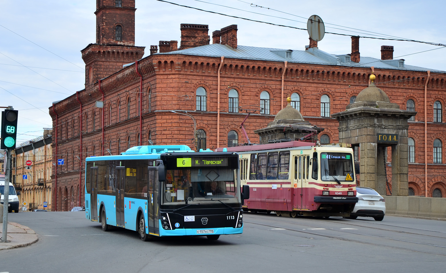 Saint Petersburg, LiAZ-5292.65 # 1113