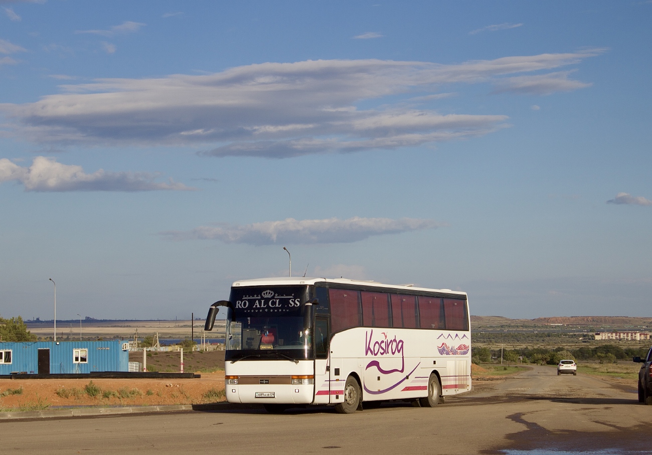 Карагандинская область, Van Hool T915 Acron № 689 AUB 09