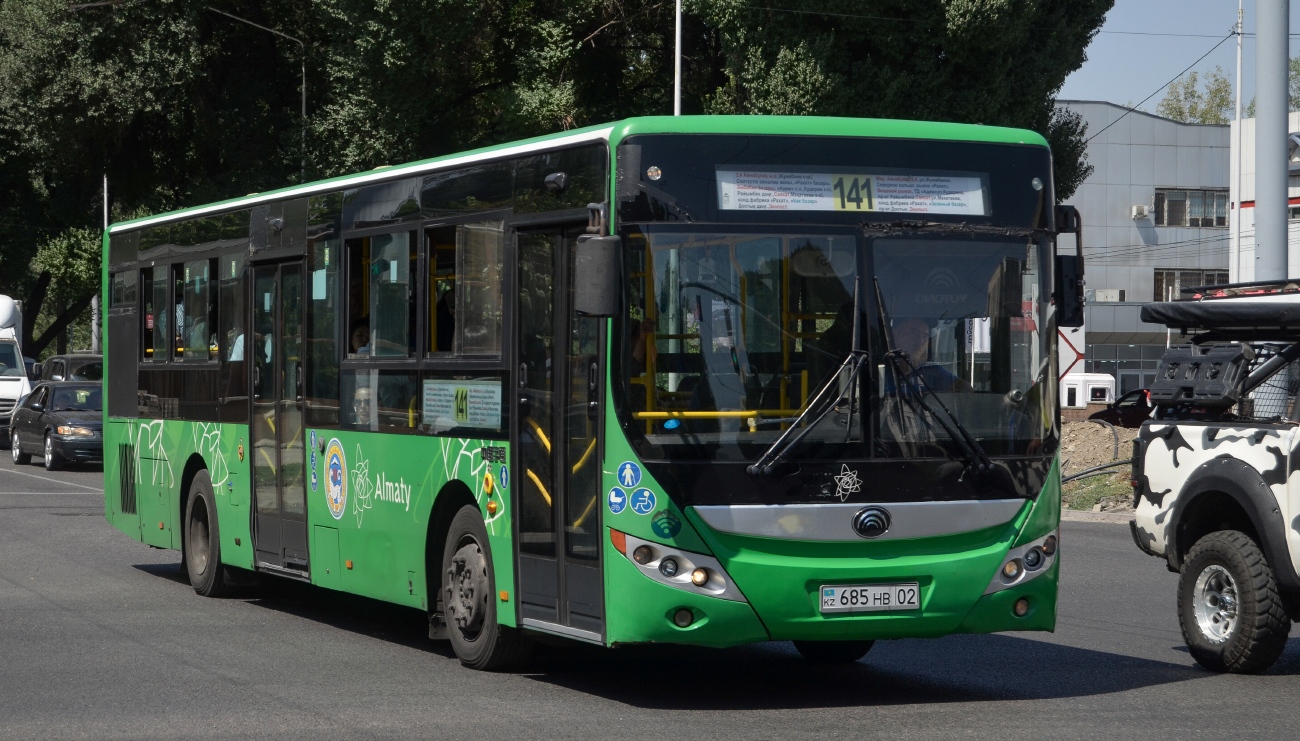Алматы, Yutong ZK6118HGA № 685 HB 02