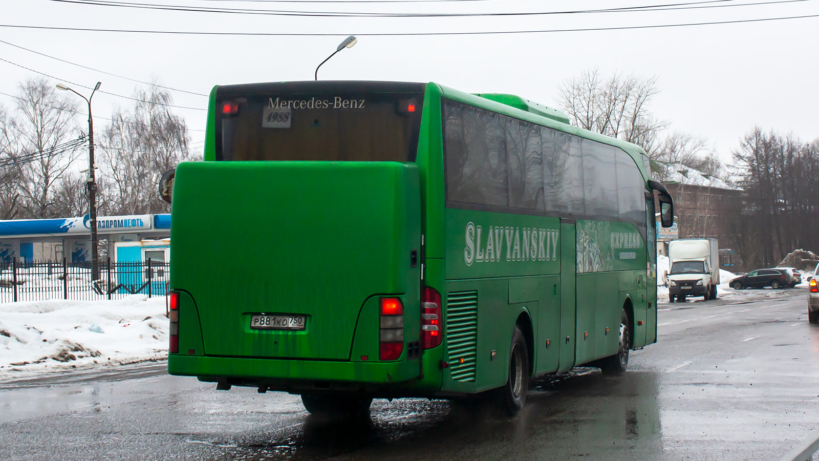 Москва, Mercedes-Benz Tourismo II 15RHD № Р 881 КО 750