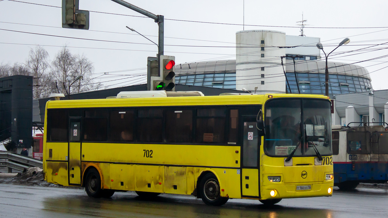 Ярославская область, ЛиАЗ-5256.23-01 (ГолАЗ) № 702