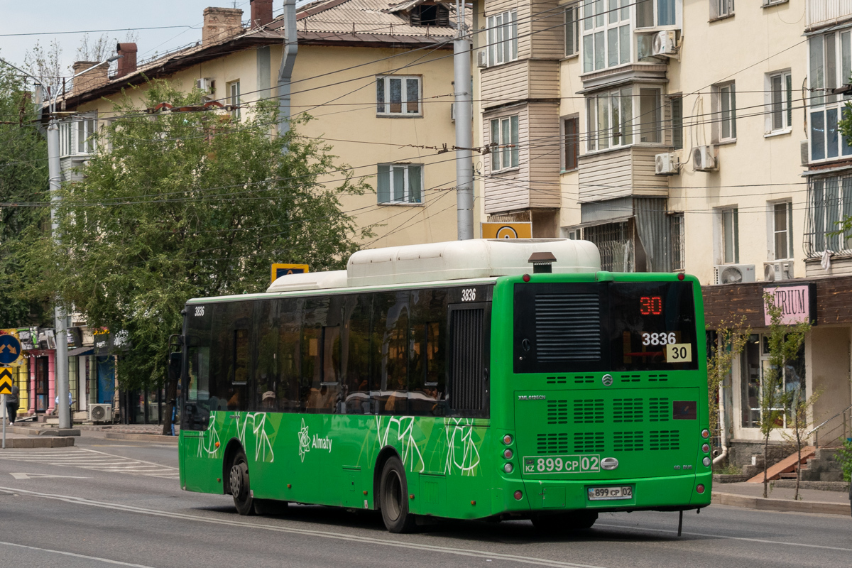 Almaty, Golden Dragon XML6125CN (Hyundai Trans Auto) # 3836 Almaty, Golden Dragon XML6125CN (Hyundai Trans Auto) # 3836