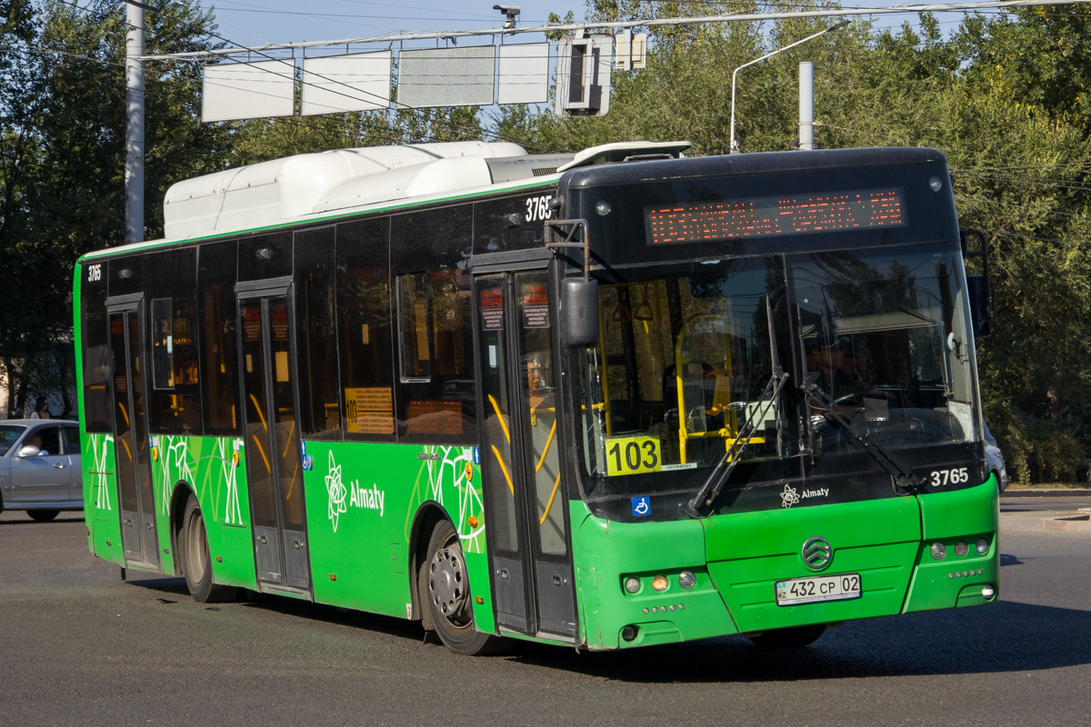 Алматы, Golden Dragon XML6125CN (Hyundai Trans Auto) № 3765 Алматы, Golden Dragon XML6125CN (Hyundai Trans Auto) № 3765