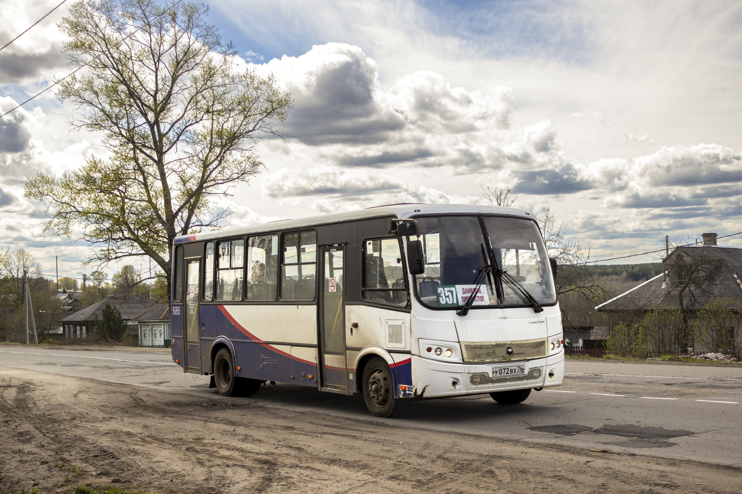 Yaroslavl region, PAZ-320412-04 "Vector" # 686